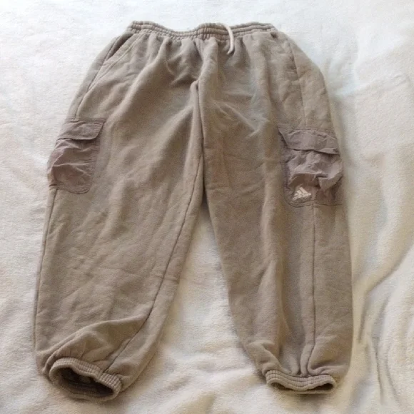 ADIDAS Tan Sweatshirt and Joggers Matching Set MENS MEDIUM